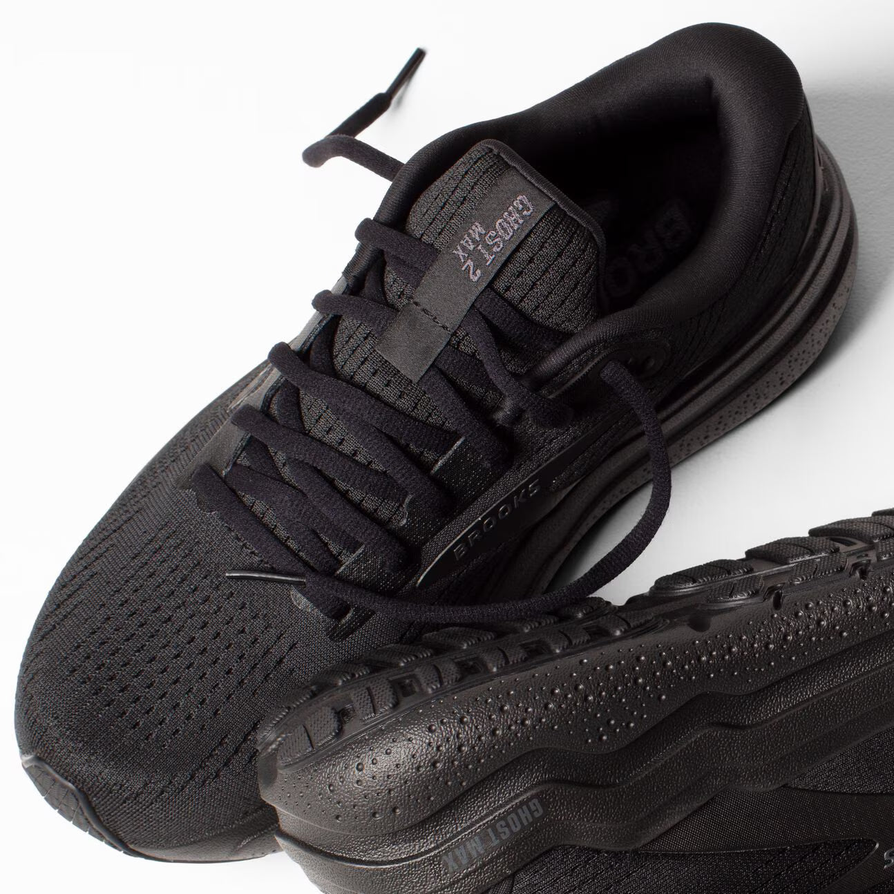 Brooks Ghost Max 2