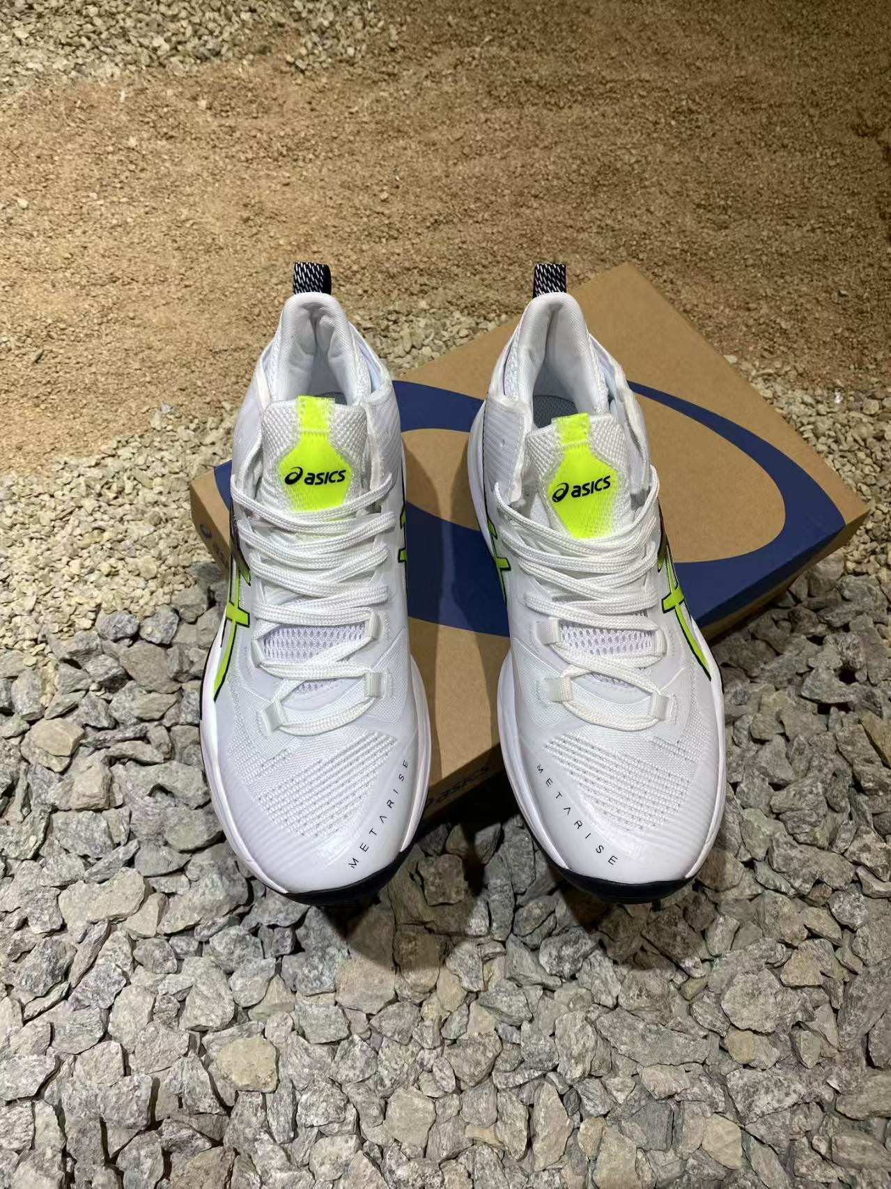 ASICS Men's Metarise 2 Volleyball Shoes