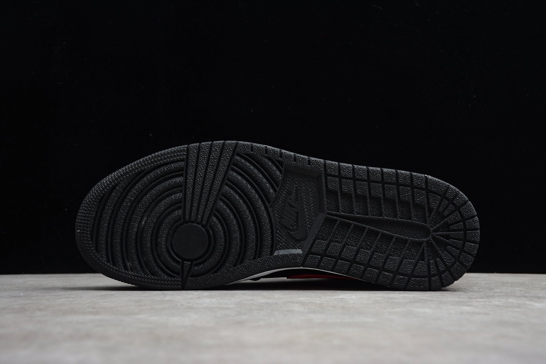 Air jordan mid Aj1