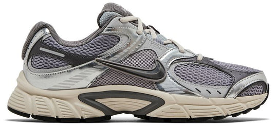 Nike V5 RNR Cement Grey