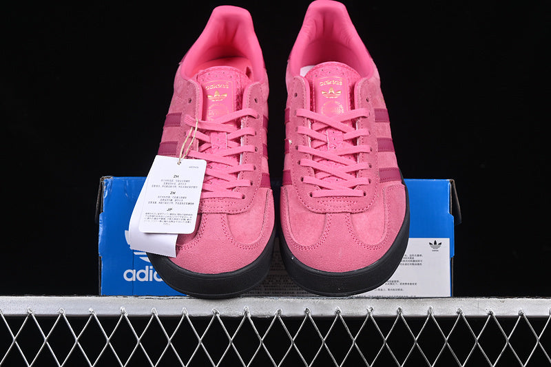 ORIGIALS GAZELLE INDOOR PINK FUSION/WILD PINE/CARBON