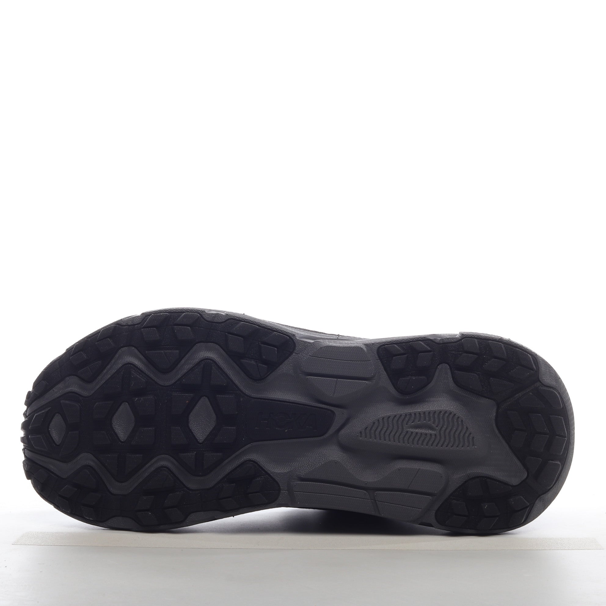 HOKA ONE ONE Challenger ART 7