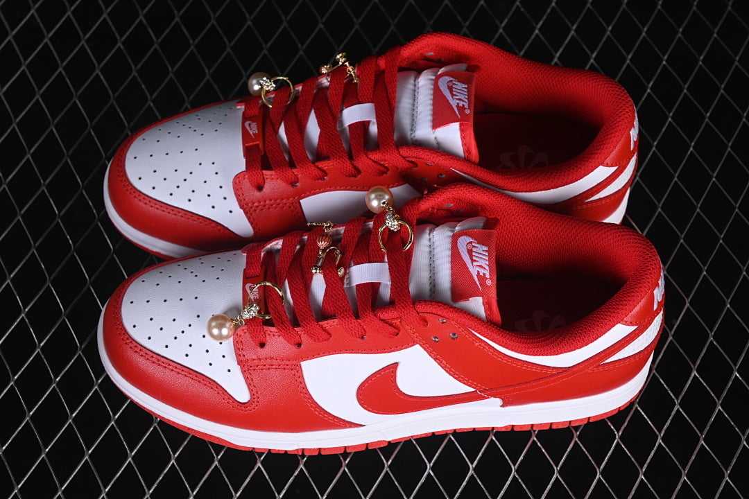 DUNK LOW NEXT NATURE WHITE/UNIVERSITY RED