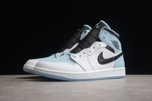 Air jordan high baby blue