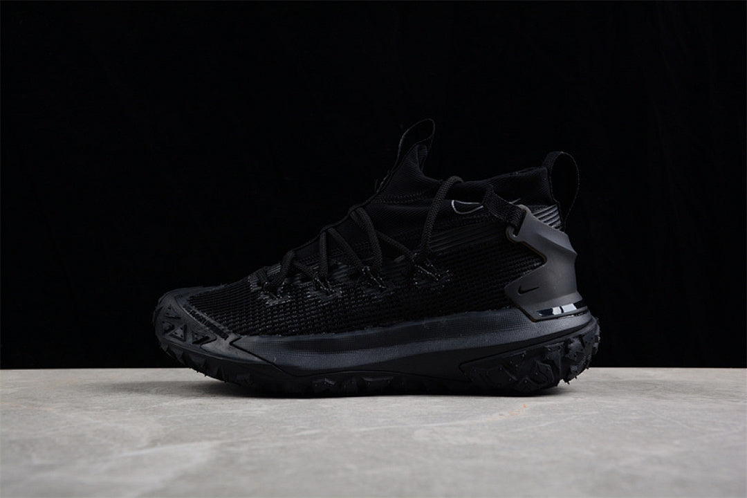 ACG MOUNTAIN FLY 2 LOW BLACK/BLACK/BLACK