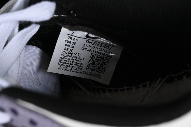 【330】[DH9765-002]-[SB DUNK LOW WHITE/PURPLE]-[WOMAN:35.5-40]