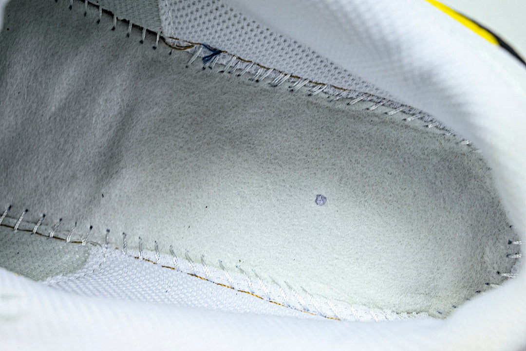 AJ1285-101 AIR MAX 90 RETRO AIR CUSHIONED RUNNING SHOES BLACK/WHITE/LIGHT GRAY/YELLOW