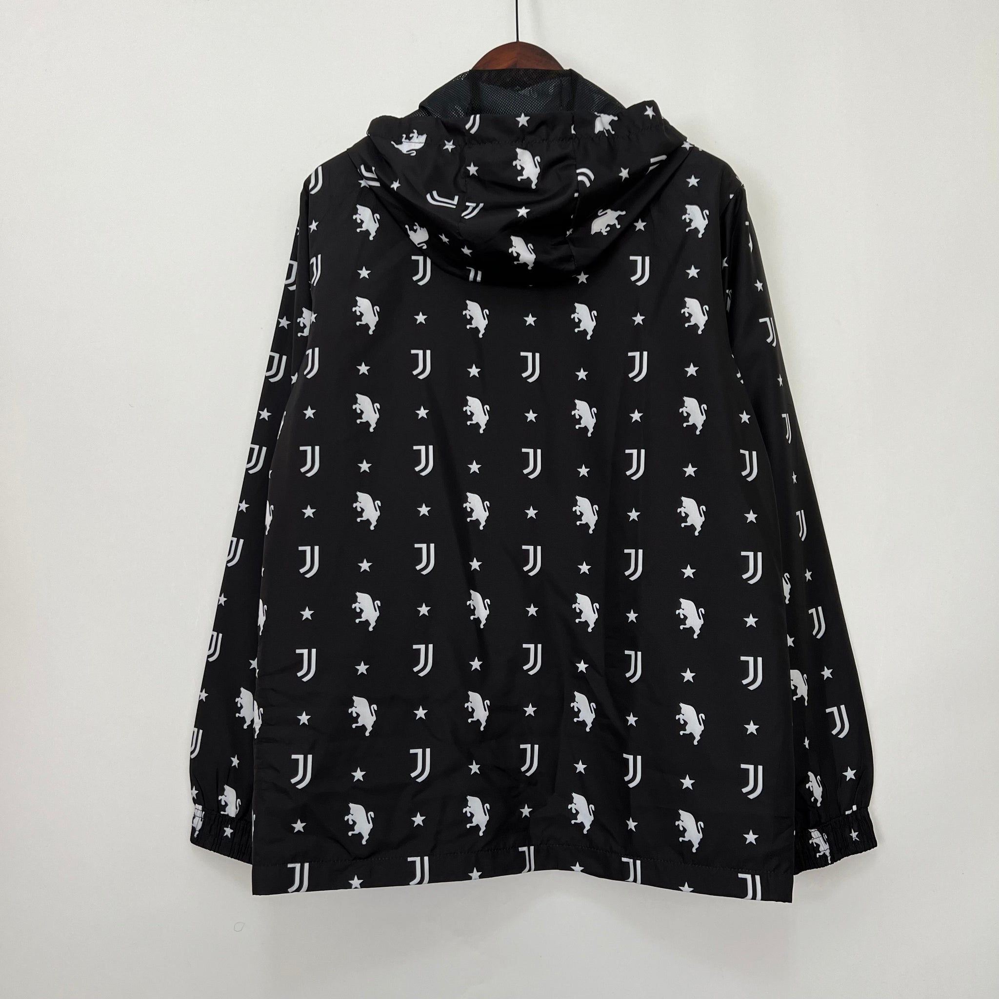 23/24 windbreaker Juventus S-XXL