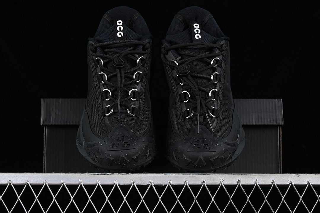 ACG MOUNTAIN FLY 2 LOW SP BLACK/BLACK/WHITE