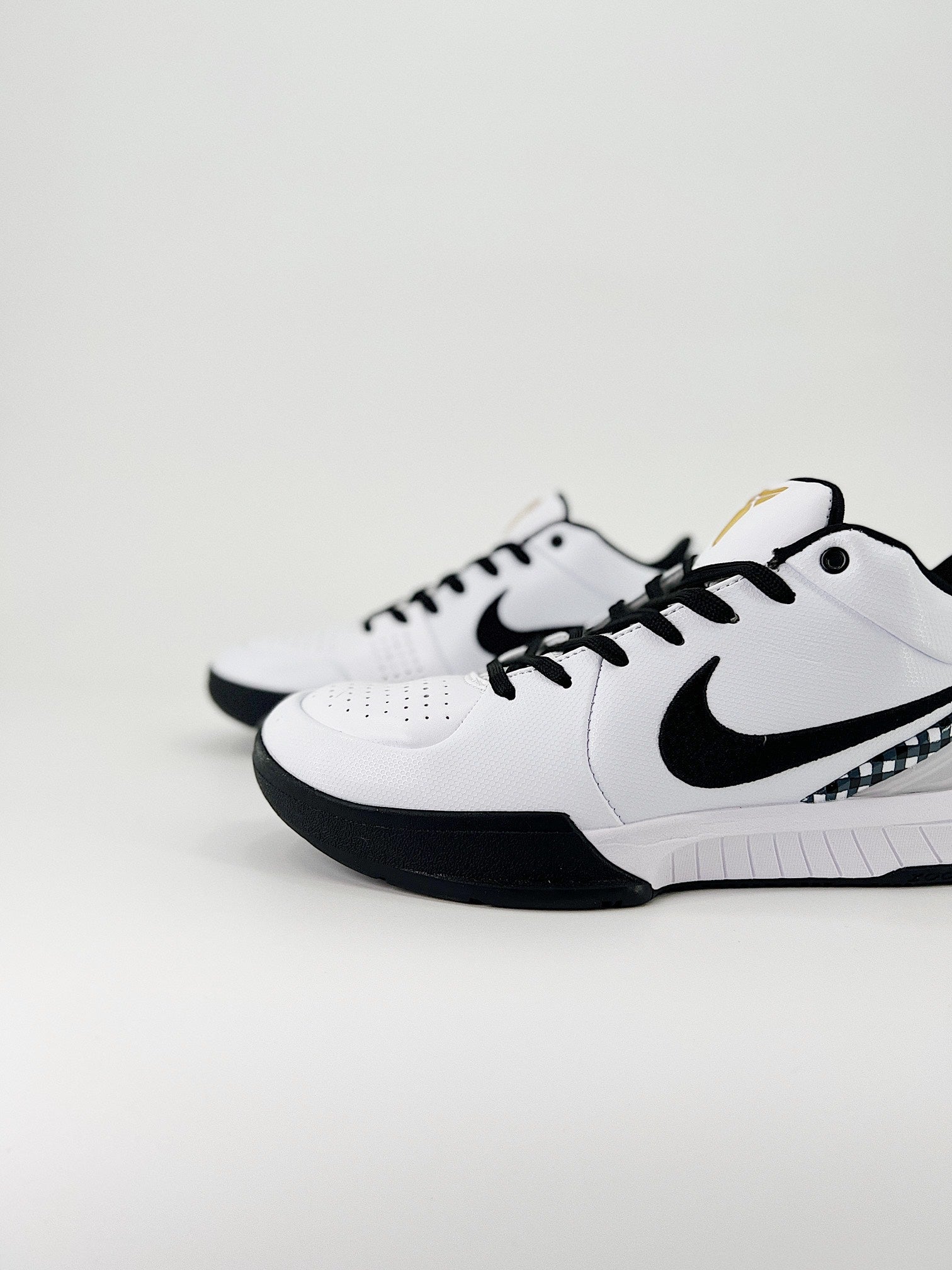 Nike ZOOM KOBE 4