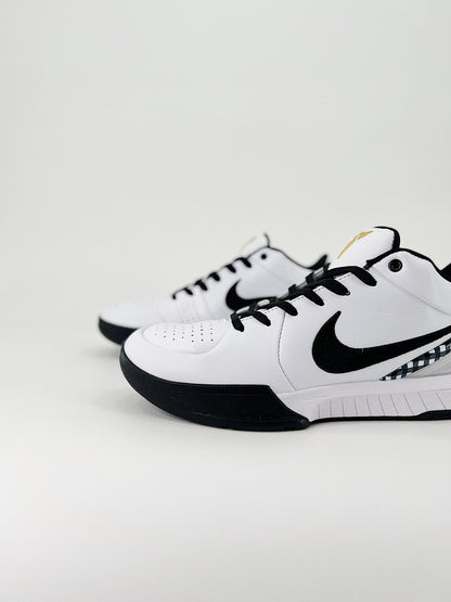 Nike ZOOM KOBE 4