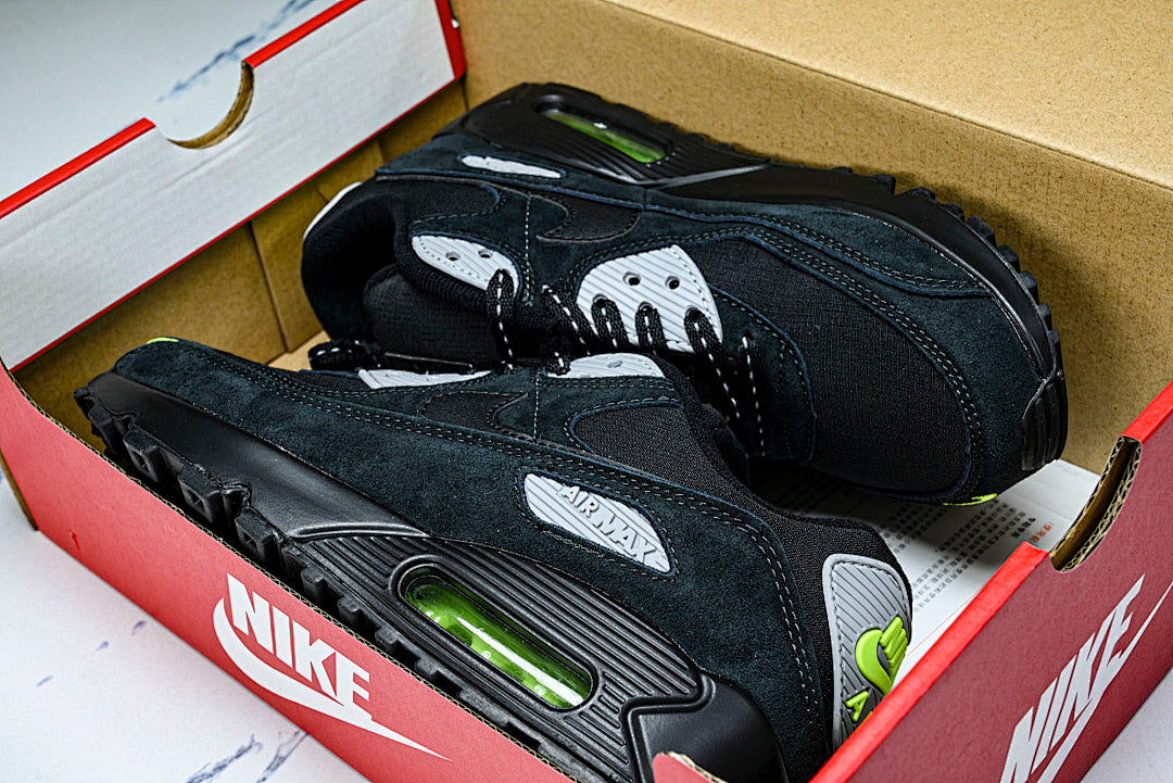 【250】FQ2377-001 AIR MAX 90 RETRO AIR CUSHIONED RUNNING SHOES BLACK/LIGHT GRAY/GREEN