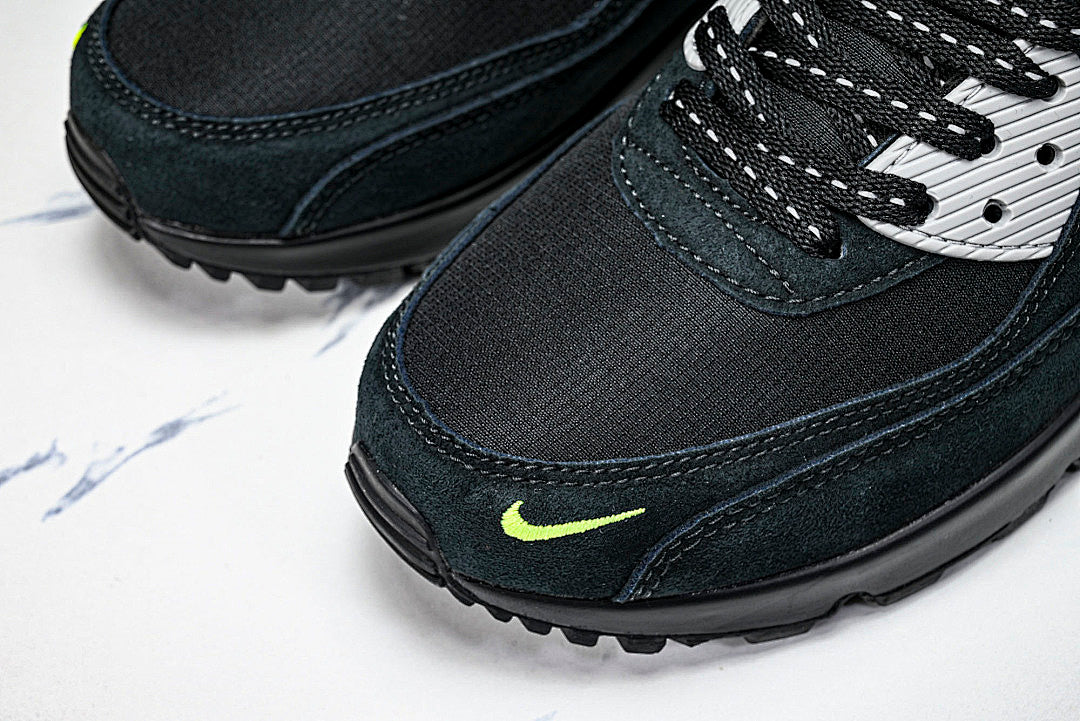 【250】FQ2377-001 AIR MAX 90 RETRO AIR CUSHIONED RUNNING SHOES BLACK/LIGHT GRAY/GREEN