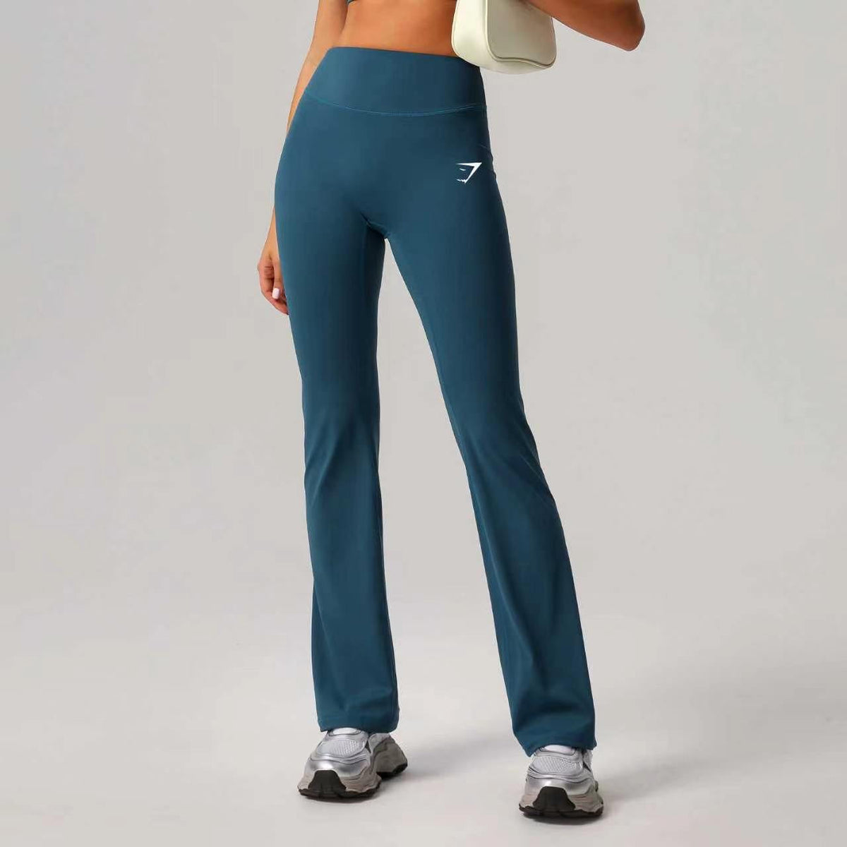 GYMSHARK YOGA FLARED PANTS