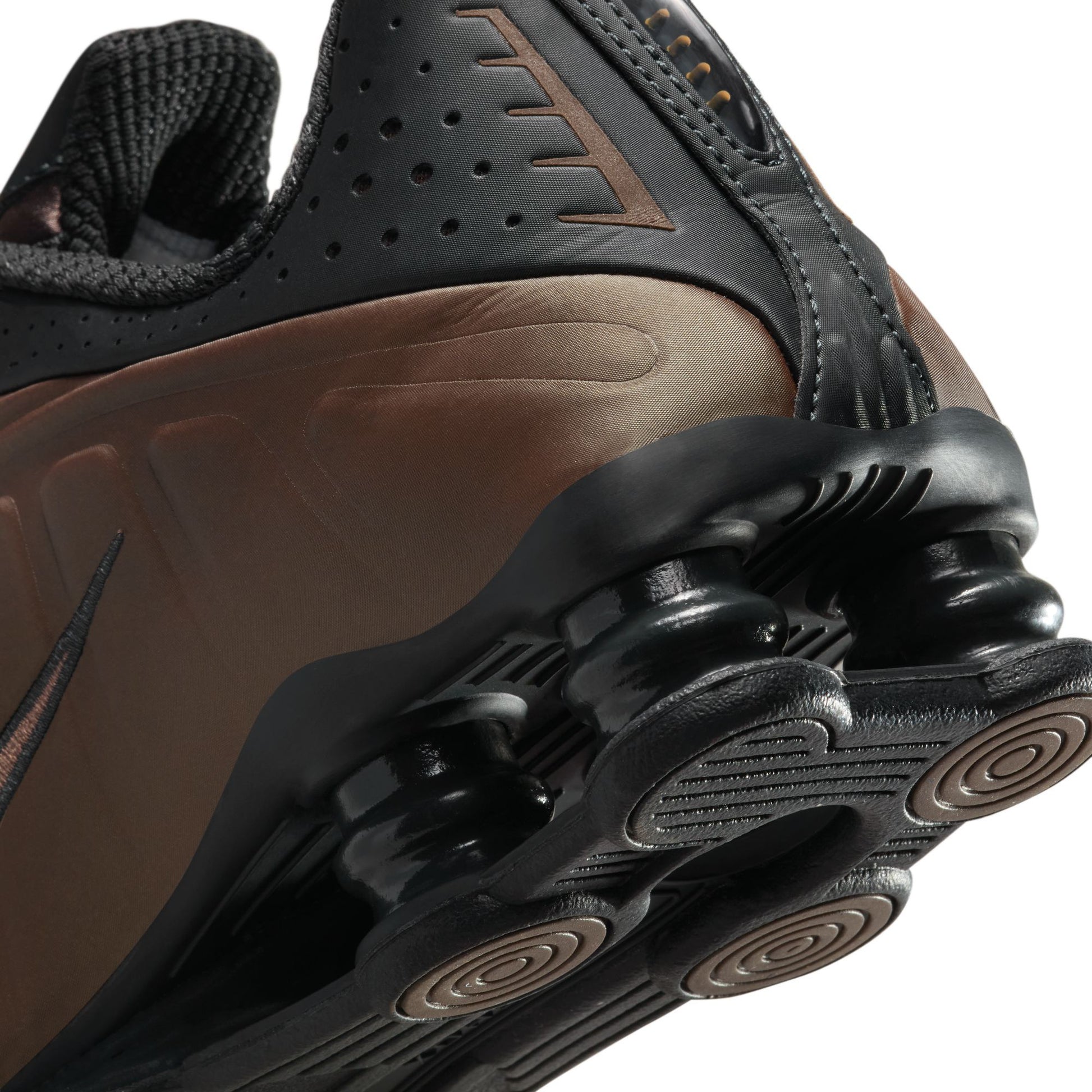WOMEN'S SHOX R4