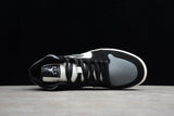 Air jordan mid black