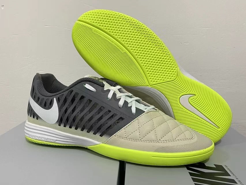Nike Streetgato39-45