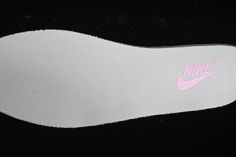 【320】【WP0212-013】-[SB DUNK LOW WHITE/PINK]-[WOMAN:35.5-40]