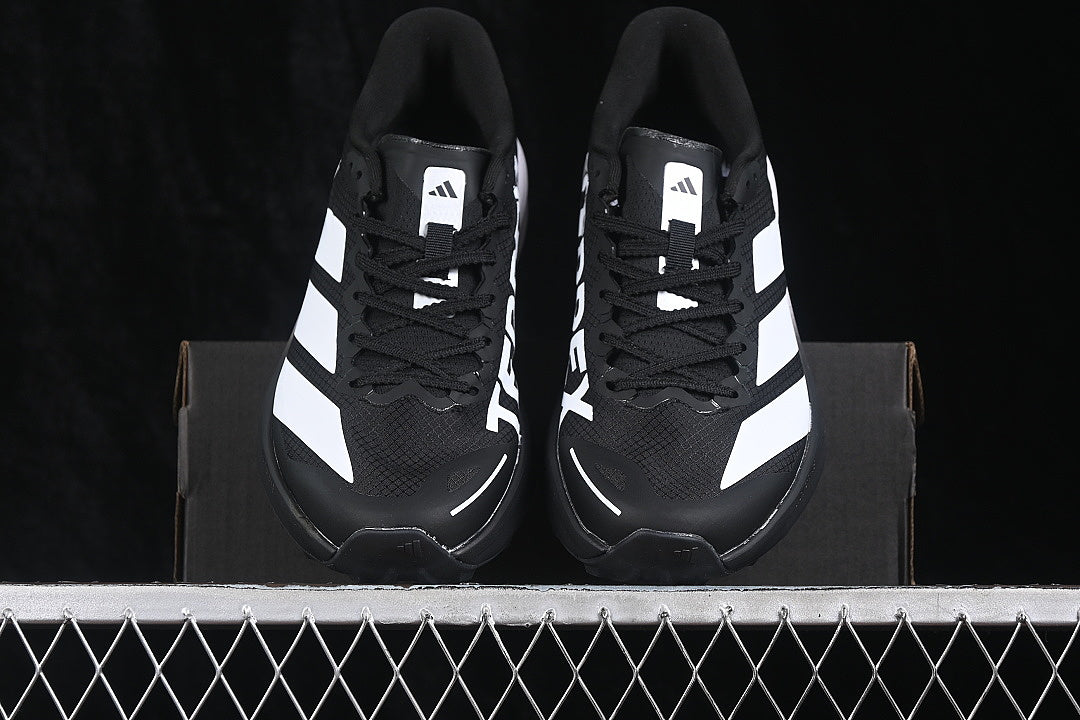 TERREX AGRAVIC 4 RUNNING SHOES BLACK/WHITE