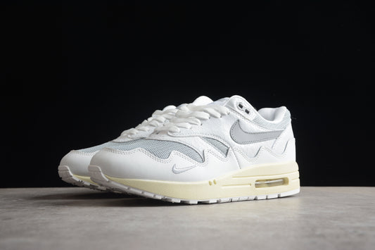 Nike Air max 1 grey