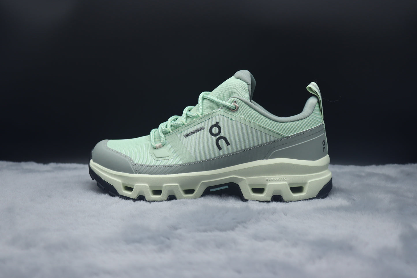 ONCLOUD ROCK LOW WATER PROOF