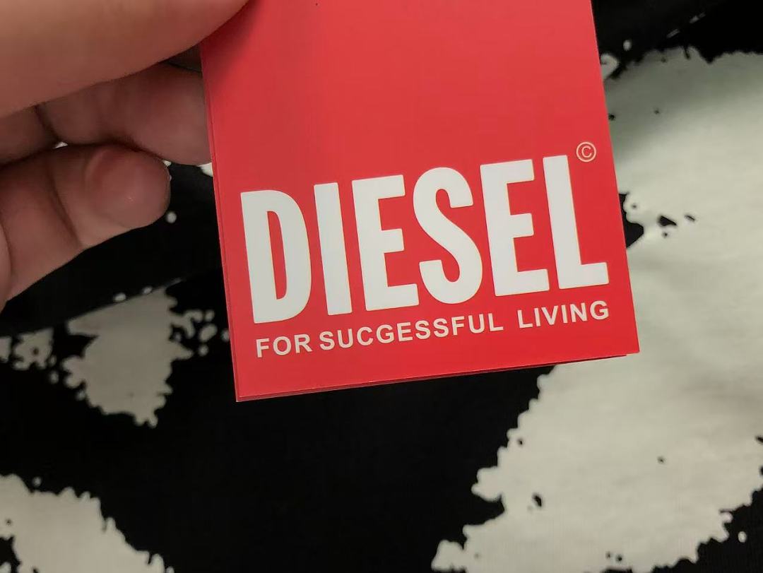DIESEL T-SHIRT 3205184517