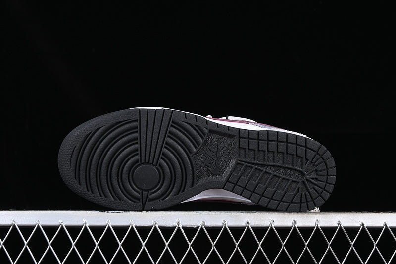 【330】[DH9765-002]-[SB DUNK LOW WHITE/PURPLE]-[WOMAN:35.5-40]