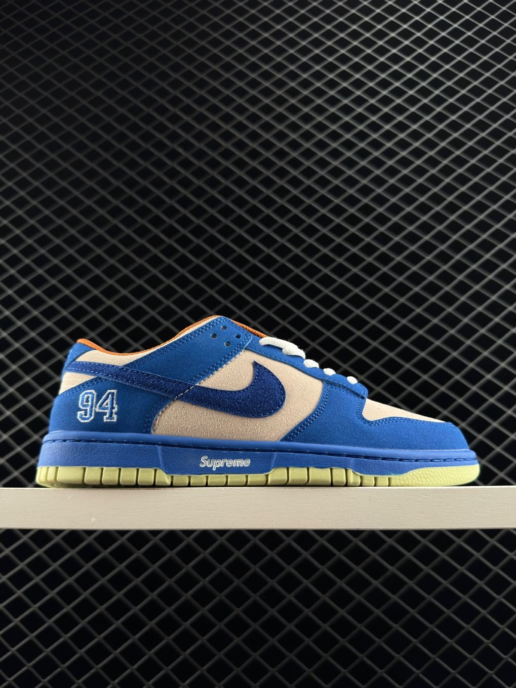NIKE DUNK SB LOW