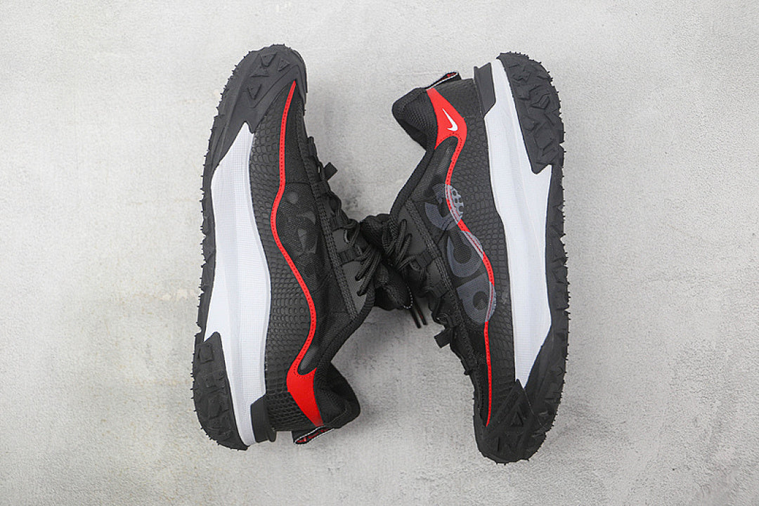 ACG MOUNTAIN FLY 2 LOW BLACK/WHITE/RED