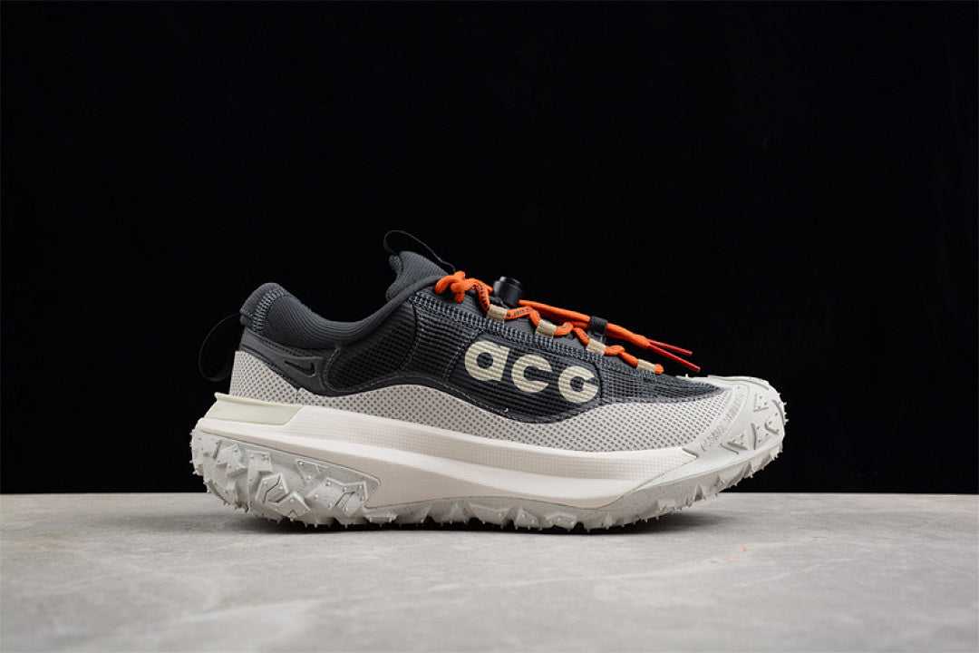 ACG MOUNTAIN FLY 2 WHITE/GREY/BLACK/ORANGE