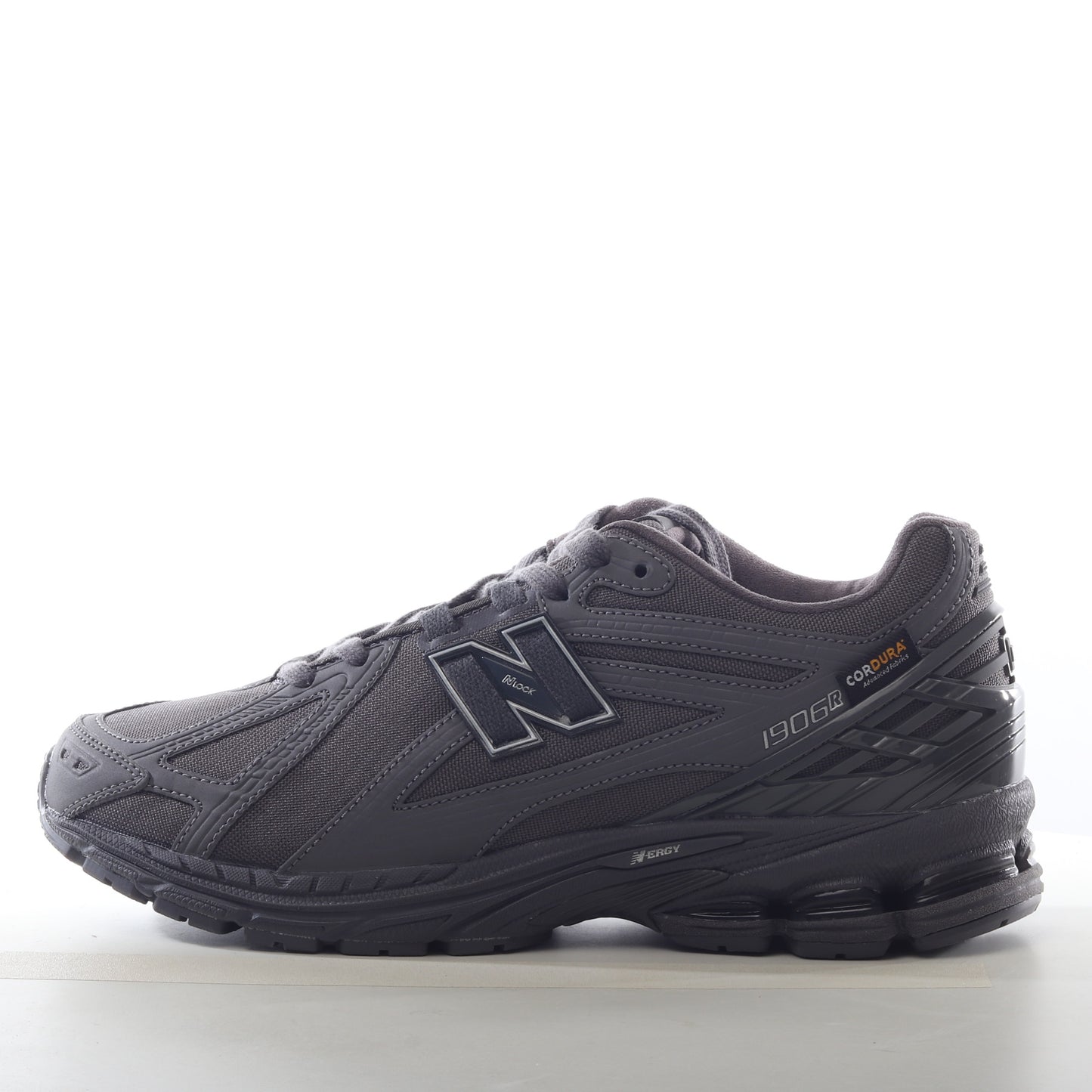 RUNNING SHOES New Balance 1906