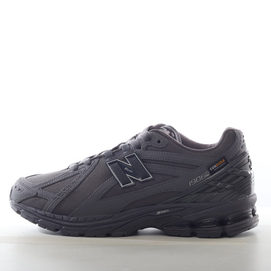 RUNNING SHOES New Balance 1906