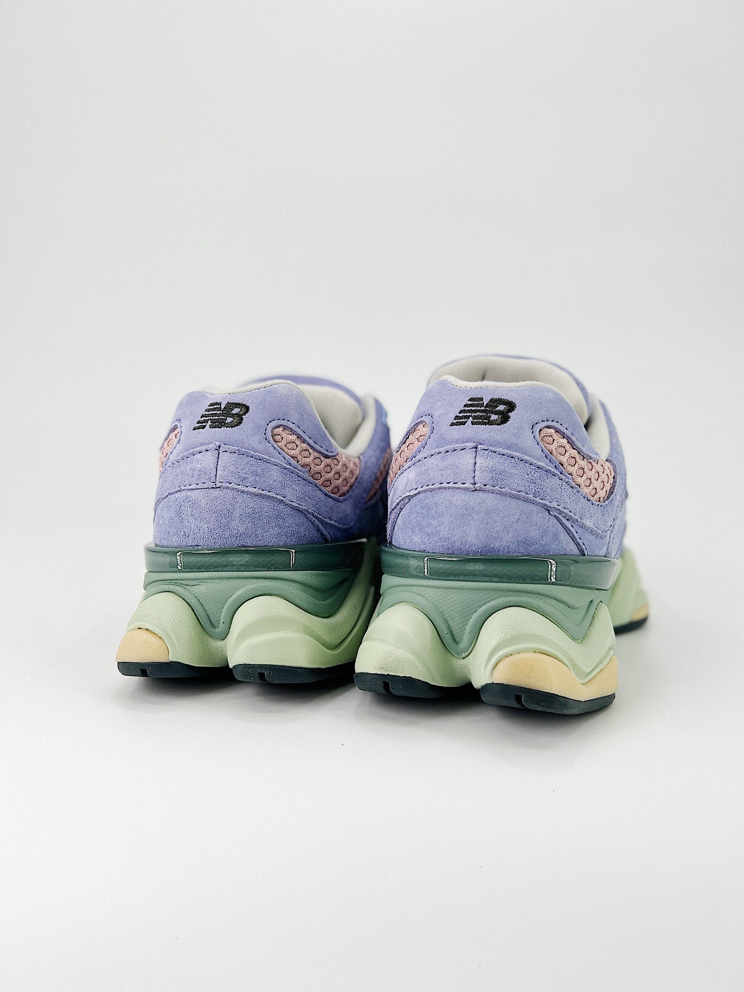 New Balance NB 9060 Whitaker