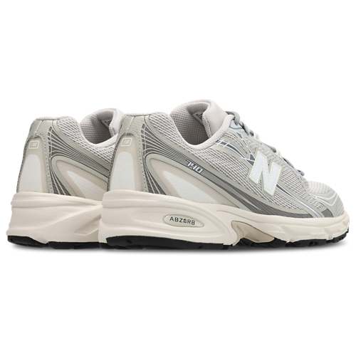 New Balance 740