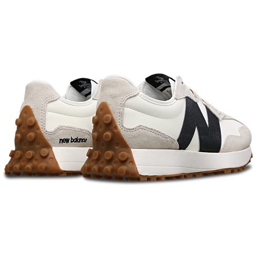 New Balance 327