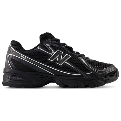 New Balance 740