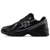 New Balance 740