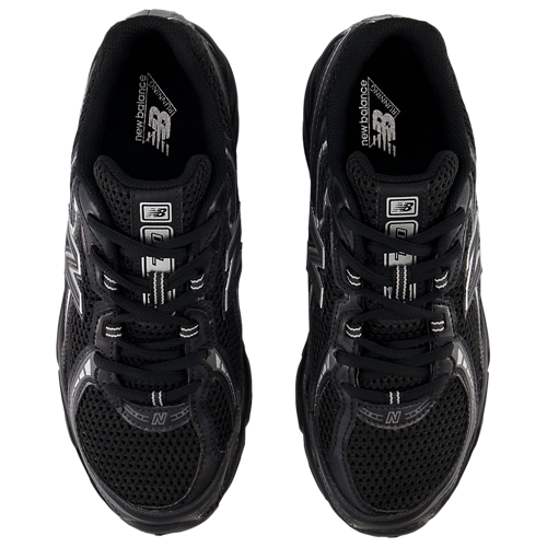 New Balance 740