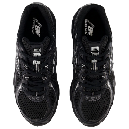 New Balance 740