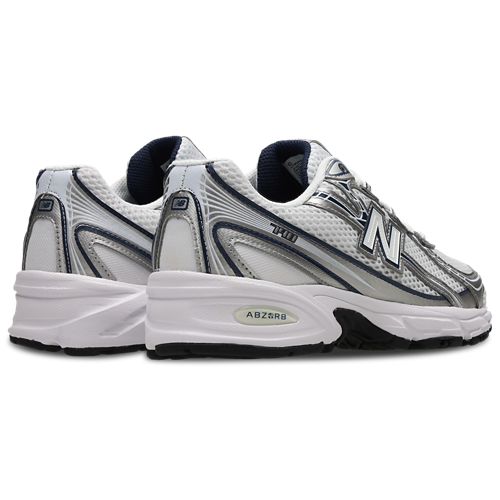 New Balance 740
