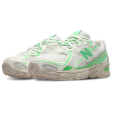 New Balance 740