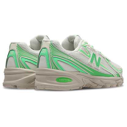 New Balance 740