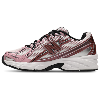 New Balance 740