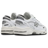 New Balance 1000