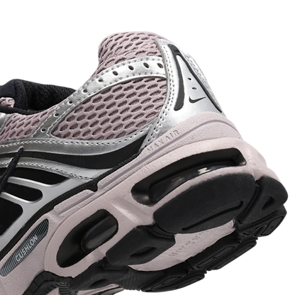 Nike Air Max Moto 2K