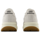 New Balance 370