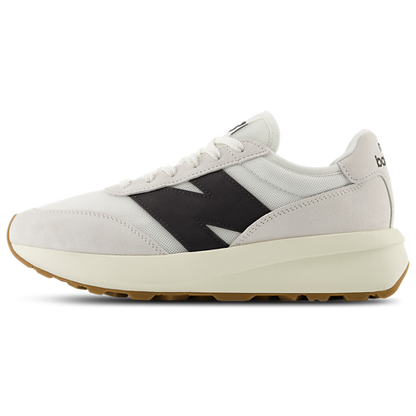 New Balance 370