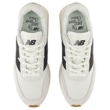 New Balance 370