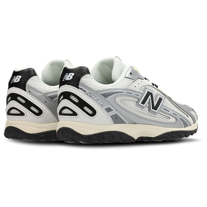 New Balance 204L