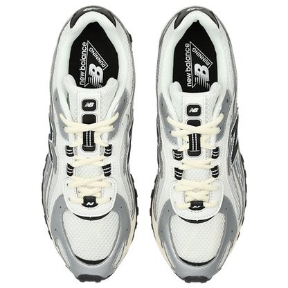 New Balance 204L